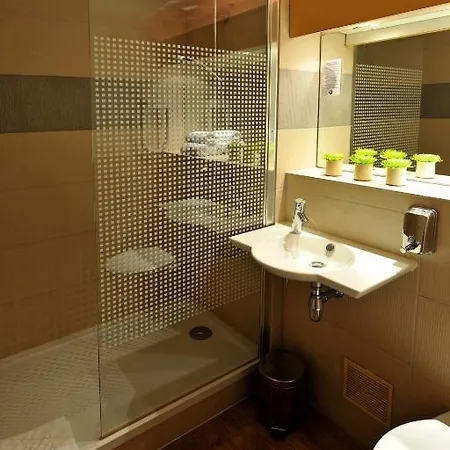 The Originals Annemasse Sud - Porte De Geneve Hotel
